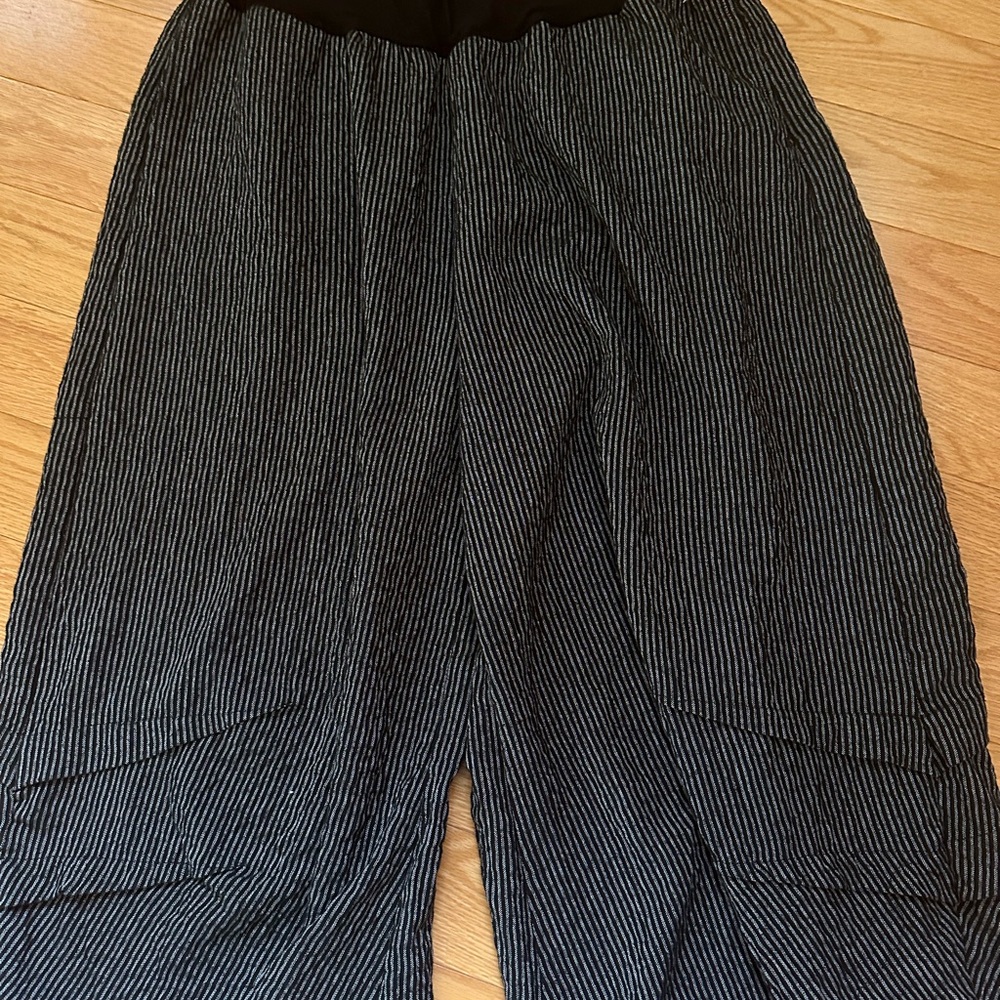 Zedd Plus cropped Balloon Trousers Size 2 plus